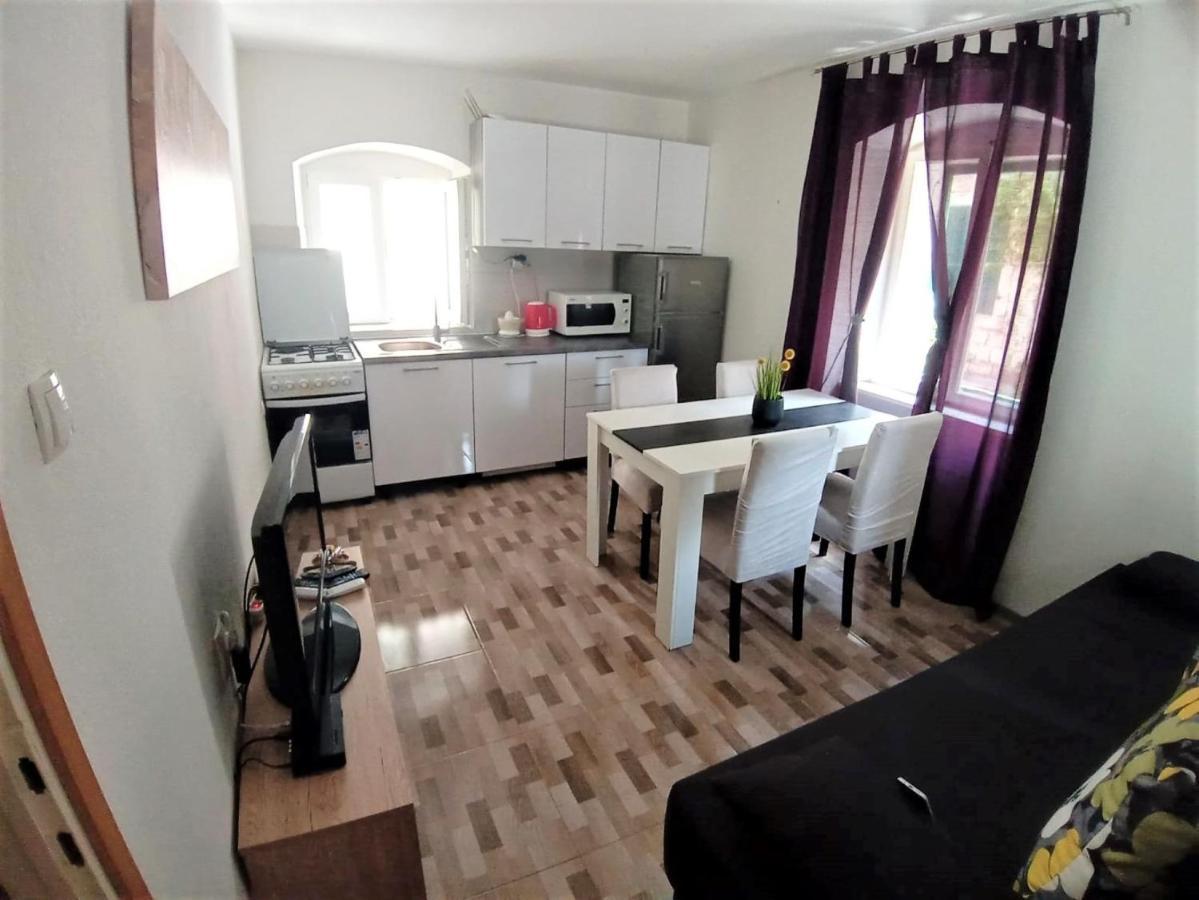 Apartment Karlito Kaštela Exteriér fotografie
